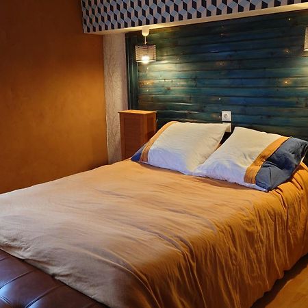 Apartamento Chez David Bressuire Exterior foto