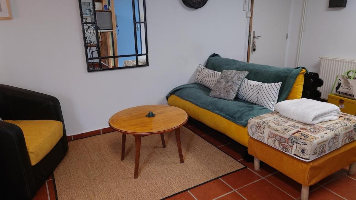 Apartamento Chez David Bressuire Exterior foto